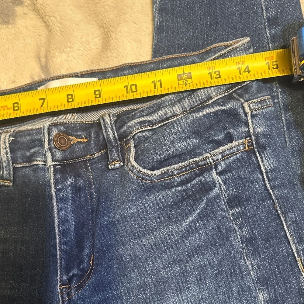 A181.   Verve Women's Distressed Blue Skinny Jeans